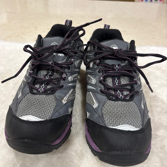 Wind River Women's Athletic Shoes - Gray and Black - Picture 8 of 10